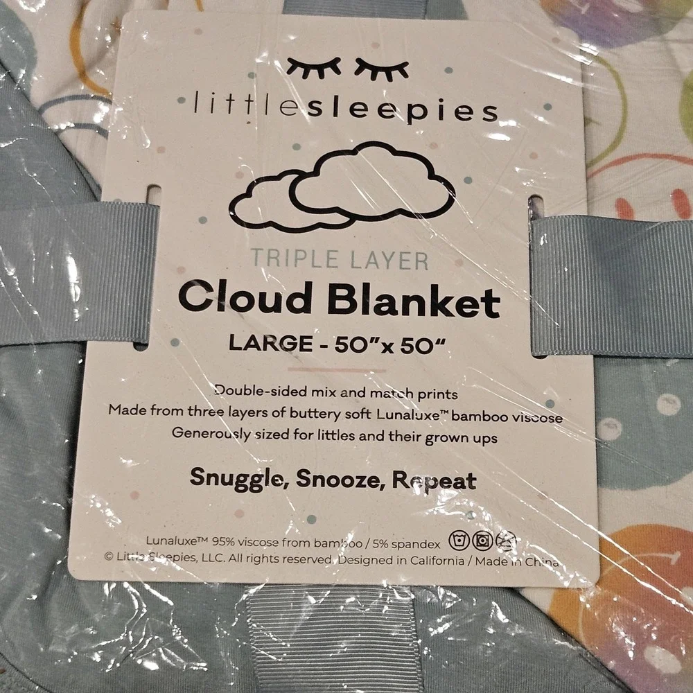 Little Sleepies Emojis Large Cloud Blanket Bamboo NWT 50x50 Triple Layer